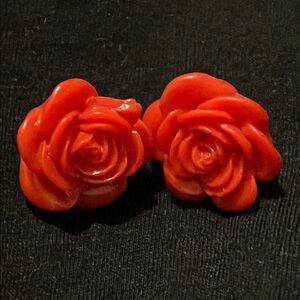Roses 🌹Red 🌹Rose Flower Pierced Earrings